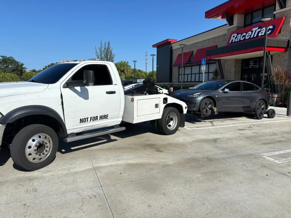 Towing and roadside assistance in davie florida